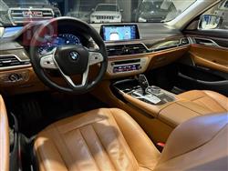 بي ام دبليو الفئة 7